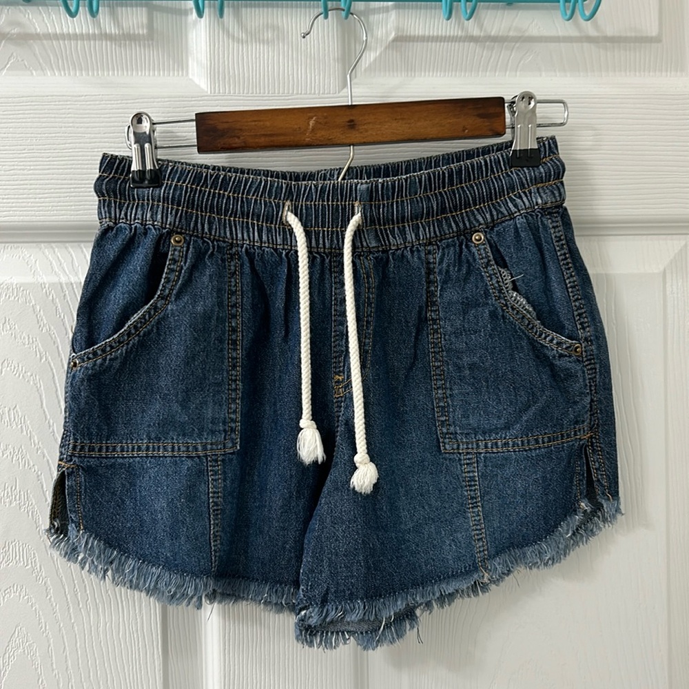 Maurice’s cotton shorts